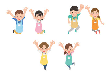 ジャンプしている介護士　男女セット