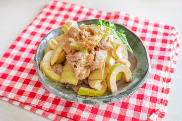 ハチクと豚のみそ炒め