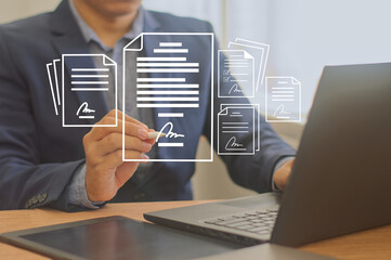 man sign distance contract, an electronic signature concept
