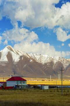 Scenery of Qilian Mountains in Qinghai Province