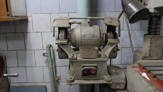 ool Sharpening Equipment. Slider View
