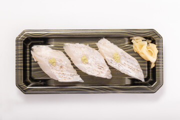 太刀魚（たちうお）　握り（炙り）