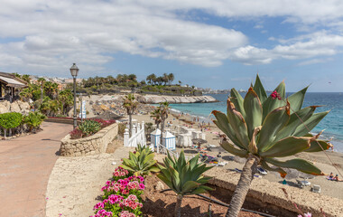 Am Playa del Duque auf Teneriffa, Spanien.