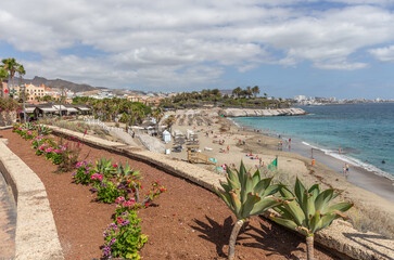 Am Playa del Duque auf Teneriffa, Spanien.