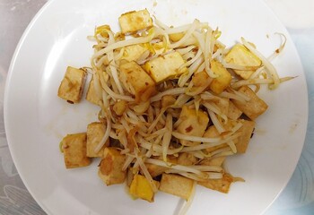 thai food dish menu stir fried vegetable Asian food bean sprout
