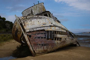 Printed kitchen splashbacks old abandoned boat
