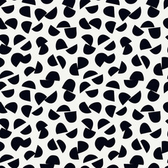 Half circle seamless pattern. Irregular chaotic sliced pieces motif. Hand drawn modern simple geo ornament. Brushstrokes funny print. Freehand doodle design background. Artistic abstract wallpaper