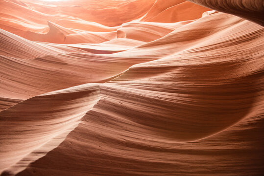Landscape of rocks that look like a desert in antelope canyon