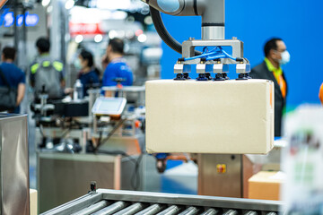 Smart robot arm system for innovative warehouse and factory digital technology . Automation manufacturing robot controlled by industry engineering using IOT 