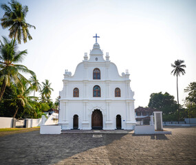 Fort Kochi is known for its Dutch, Portuguese, and British colonial architecture, and elaborate...