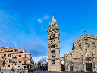 Fototapeta premium Street view of downtown in Catania, Italy 