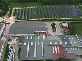 Industrial facility with integrated solar power plant