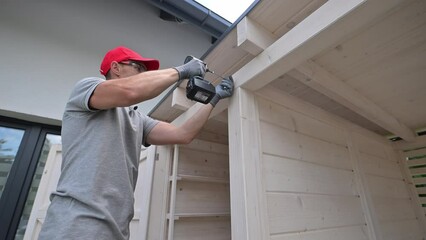 Building a Shed With a Drill - Outdoor DIY Project