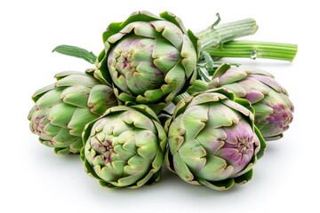 Obraz premium Fresh Artichoke Cluster on White Background