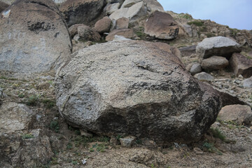 Large Boulders, Big stones or Rocks in hilly areas
