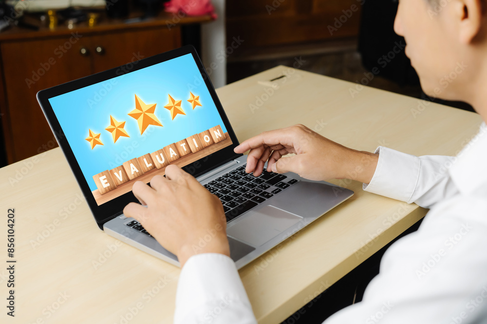 Poster customer satisfaction and evaluation analysis on modish software computer for marketing strategy pla