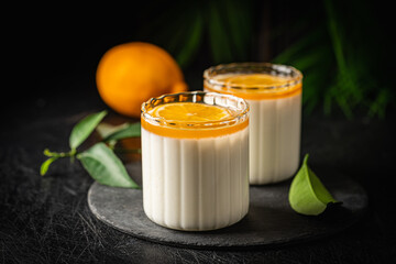 Dessert panna cotta with lemon