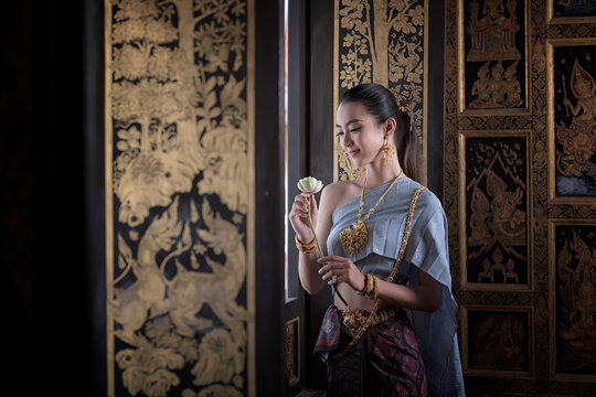 Portrait women in Thai traditional clothing. Thai traditional in Ayutthaya Thailand. Thai model portrait
