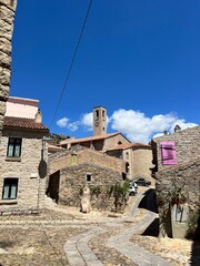 Vista del centro storico di Aggius. Sardegna, Italia