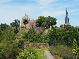 Burg Saarburg – auf dem Burgberg Saarburg bei der Stadt Saarburg in Rheinland-Pfalz