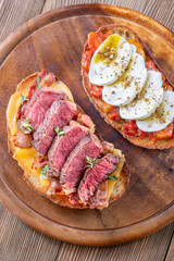 Mozzarella and steak bruschettas