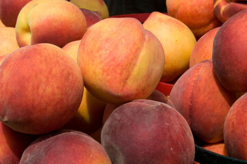 Peaches at market