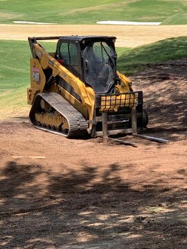 Seattle, WA, USA
March 20, 2025
Cat Skid Steer