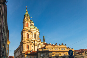 Fototapeta premium Church of Saint Nicholas in Lesser Town Square in Prague, Czech Republic, Europe.