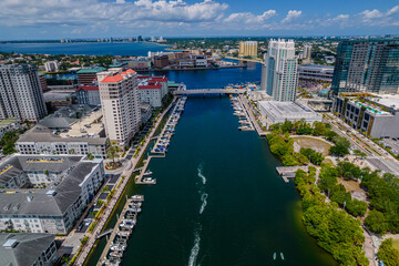 Fototapeta premium Beautiful aerial view of the Tampa bay City, it's Skyscrapers and Ybor city