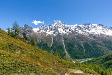 Fototapeta premium mountains in the mountains