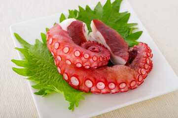 美味しそうにボイルされた真だこの足