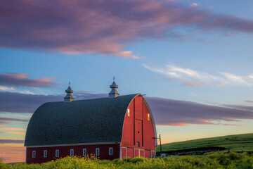 Red barn in the Palouse of eastern Washington state at sunset © Andrew S.