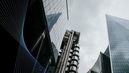 London cityscape through skyscrapers © Rawpixel.com