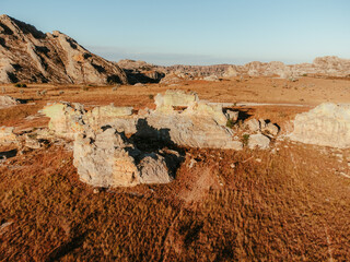 The Isalo valley, with the queen and the window