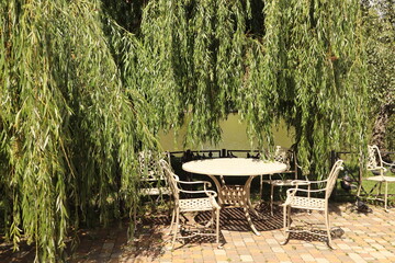 White table and chairs in the terace