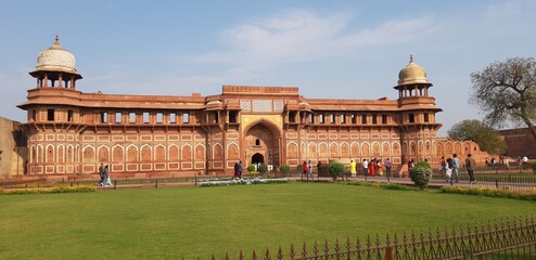 Obraz premium The main entrance of Humayun Mahal within Agra Fort constructed by king Akbar, Agra, India 