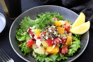 たことフルーツとキヌアの爽やか夏のセビーチェ　マリネサラダ