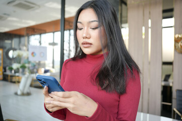 Fototapeta na wymiar time checking news social media cell telephone technology e-commerce