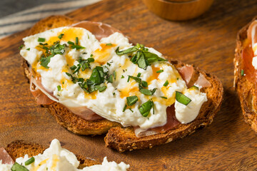 Healthy Homemade Burrata Prosciutto Toast