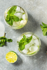 Sparkling Refreshing Hugo Cocktail