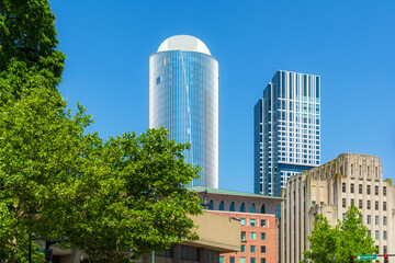 Obraz premium Boston's urban scene: Modern skyscrapers and historic buildings, Massachusetts, USA 
