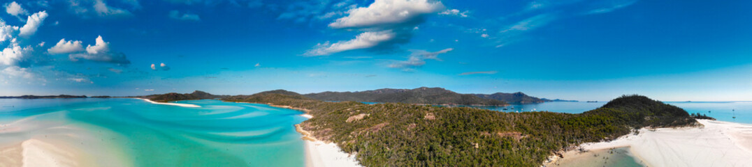 Hill Inlet Lookout. Whitehaven Beach in the Whitsundays, Queensland panoramic aerial view, Australia.