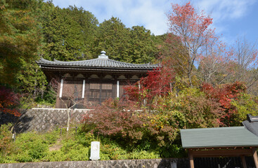 秋の本圀寺　経蔵　京都市山科区
