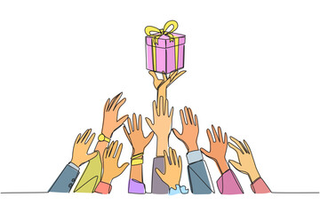 Single one line drawing hands fighting over the gift box. Win attractive prizes. Enjoyable business trip. Continue to be lucky. Entrepreneur welfare. Continuous line design graphic illustration