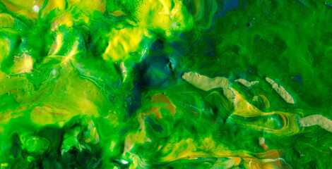 Fluid Beauty: Unveiling the Mysterious Allure of Liquid Art in Oil
