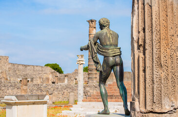 Naklejka premium Pompeii archaeological views, UNESCO, vacation in Italy, architecture old antique landscape, details of city
