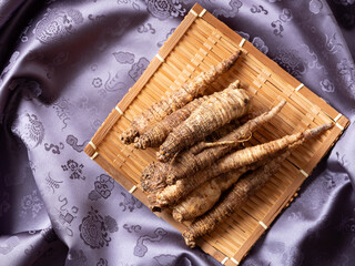 deodeok, mountain herb whose roots have restorative properties	