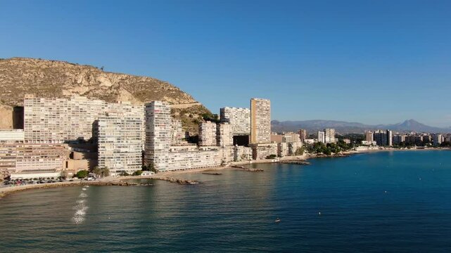 Playa de la Albufereta, Costa Blanca Alicante con drone