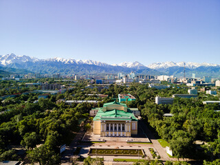 Obraz premium Aerial photography of the historical center of Almaty.
