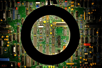 Electronics with circular maginifier light